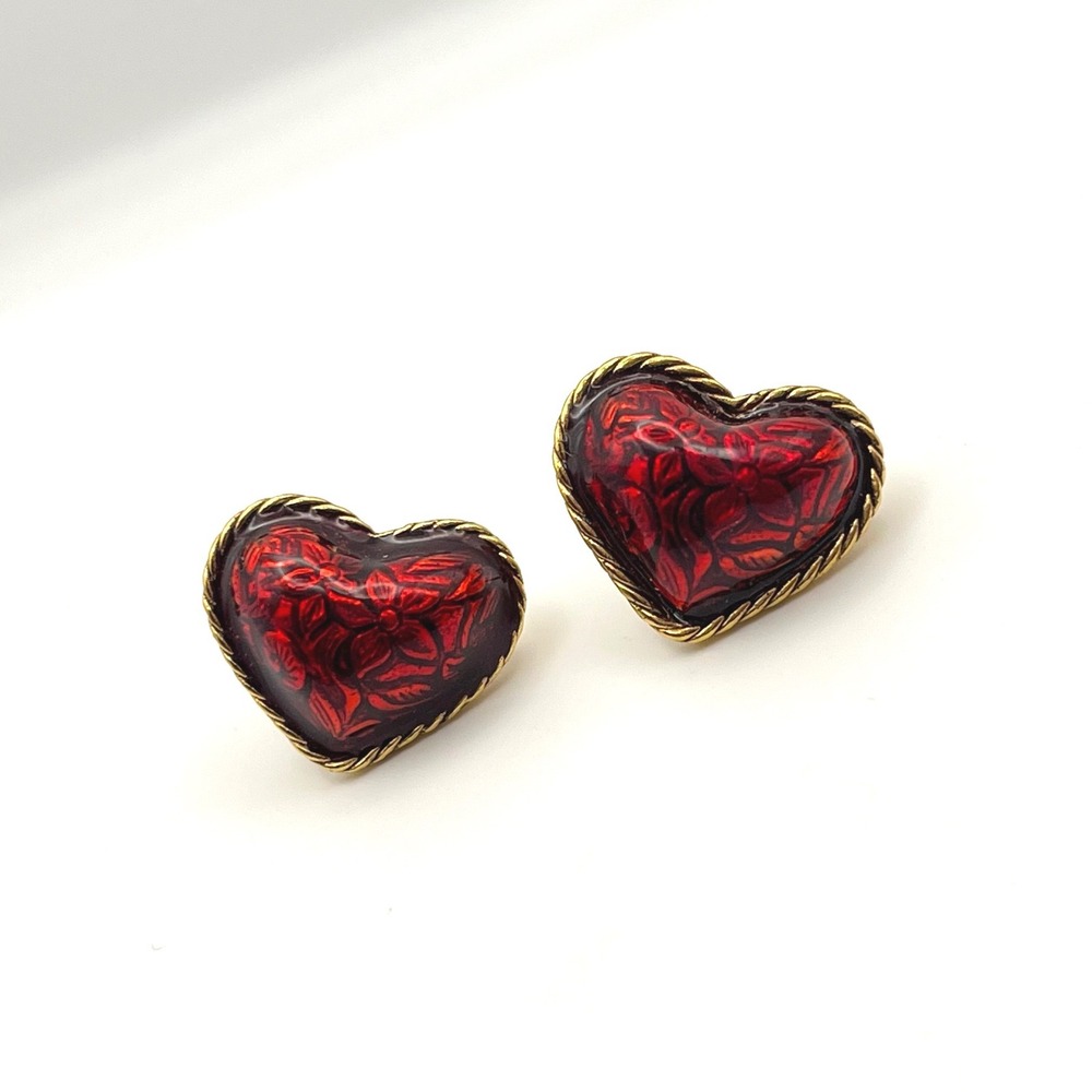 Avon Red Enamel Floral Heart Stud‎ Earrings Gold Tone Rope Border Vintage